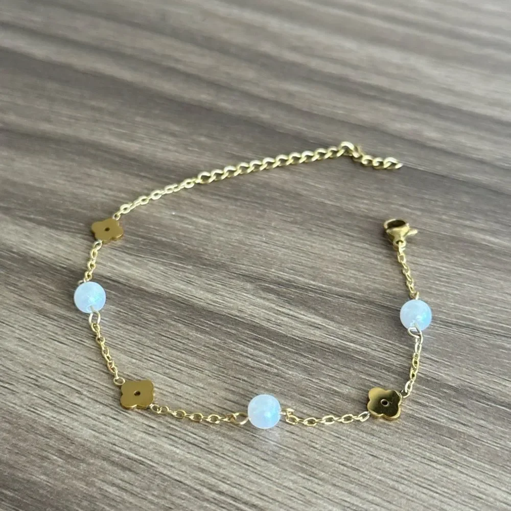 Flower Bracelet Q826